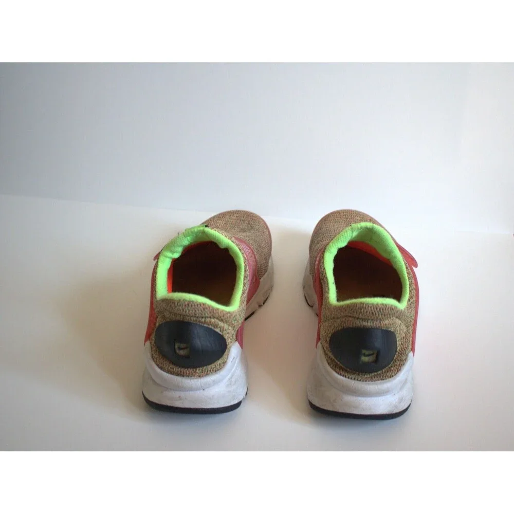 NIKE Sock Dart Ghost Green/Watermelon Multicolor Women's Size‎ 10
